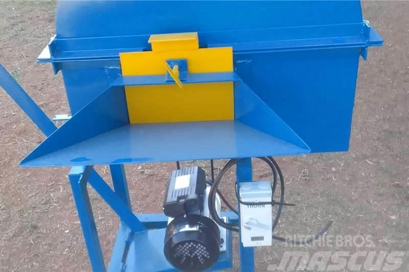  Other New MF2E small hammer mills Autre camion