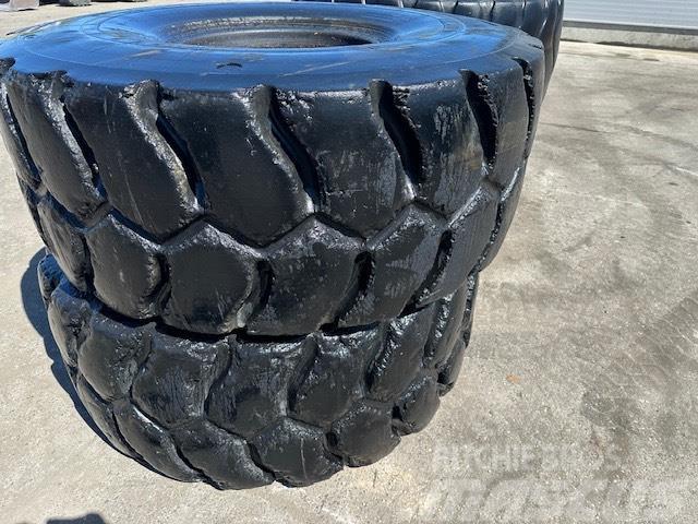 Michelin 26.5R25 KOMPLET 4 SZT Tyres, wheels and rims