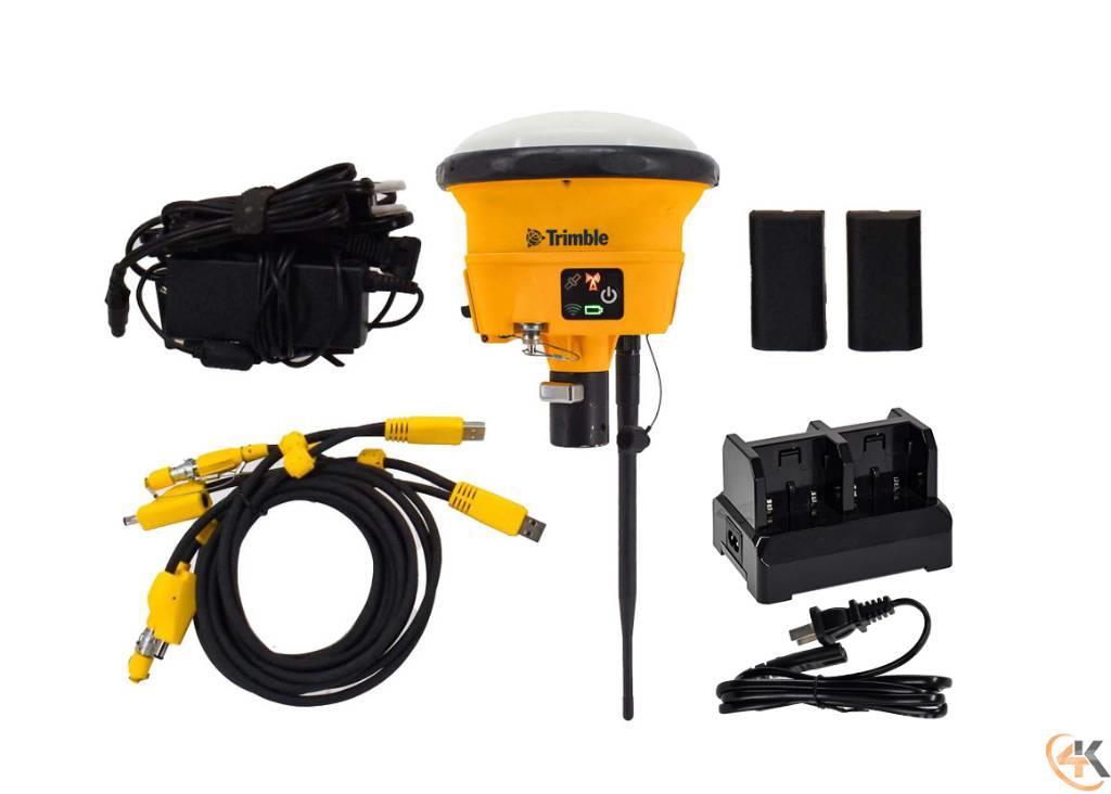 Trimble Single SPS985 900 MHz GPS/GNSS Rover Receiver Kit Autres accessoires