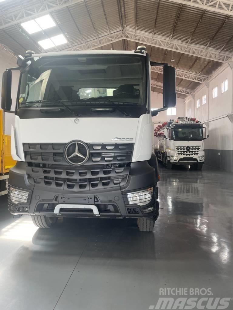 Mercedes-Benz Arocs 3242 Everdigm 42 EX Camion malaxeur
