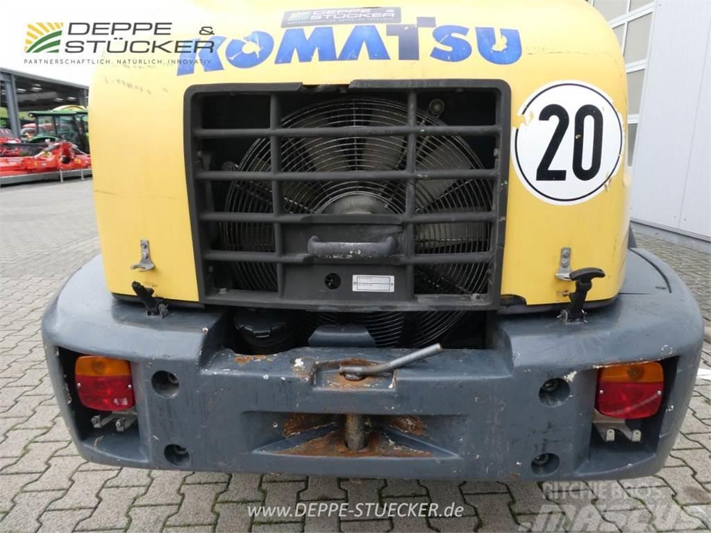 Komatsu WA 70 Chargeuse sur pneus