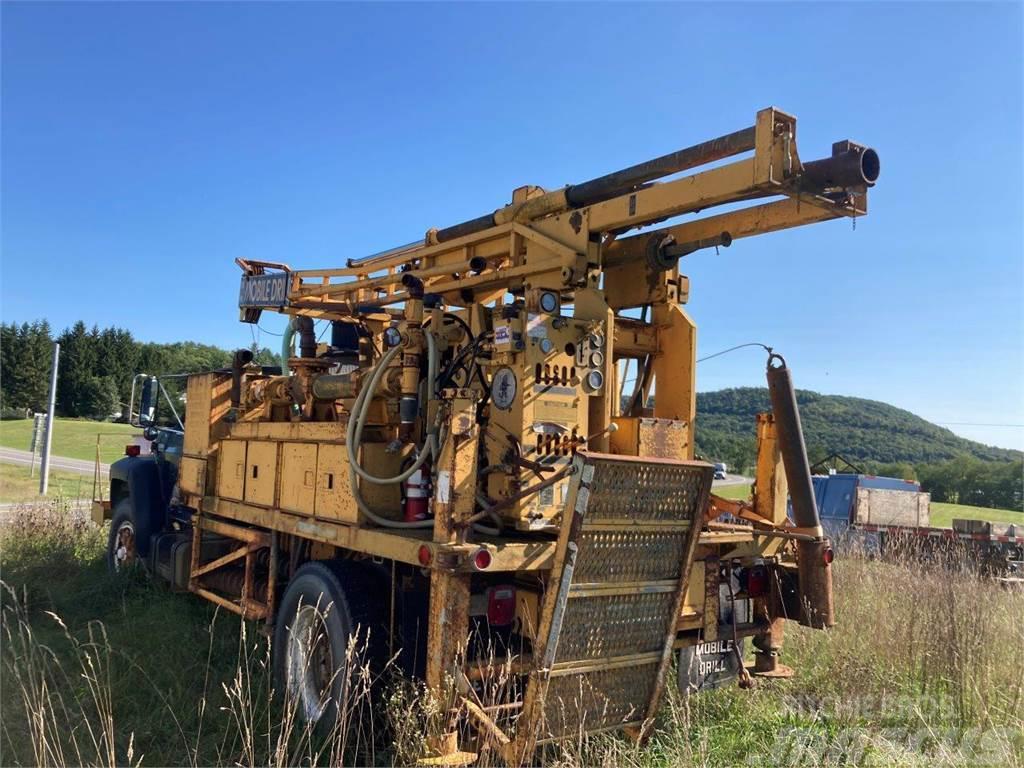  Mobile B53 Drill Rig Foreuse de surface