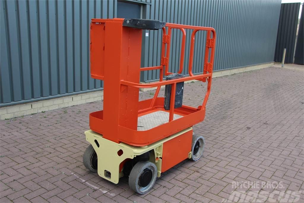 JLG 1230ES Electric, 5.6m Working height, Non Marking Nacelles articulées