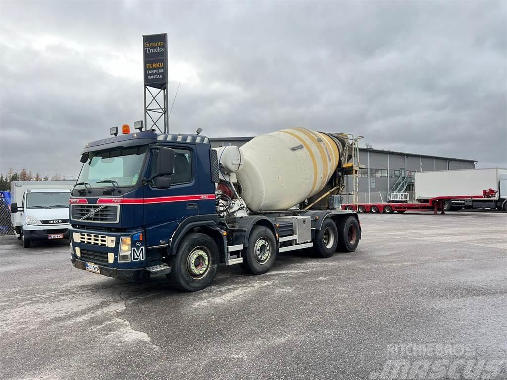 Volvo FM12 8X4 Camion malaxeur