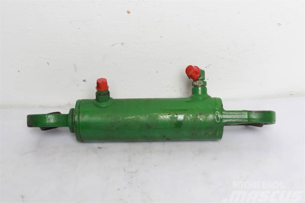 John Deere 7930 Hydraulic Cylinder Hydraulique