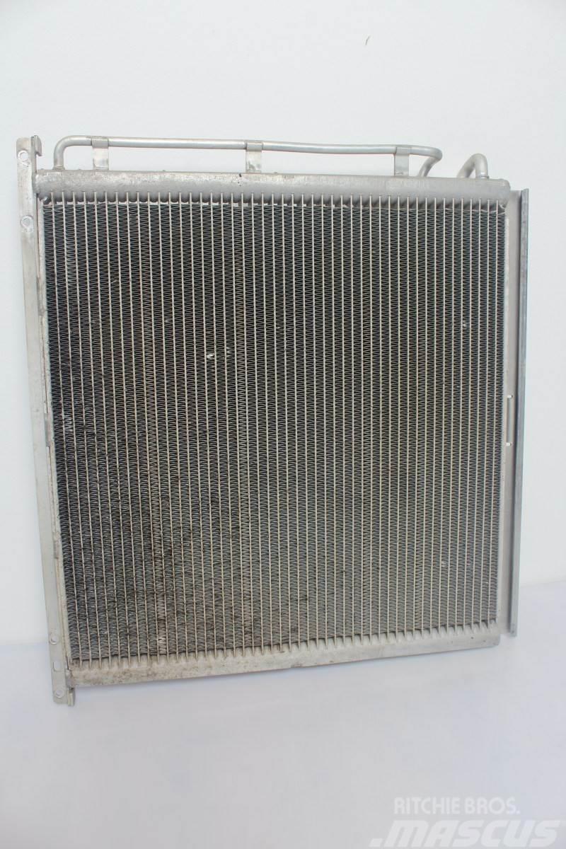 John Deere 6920 Condenser Engines