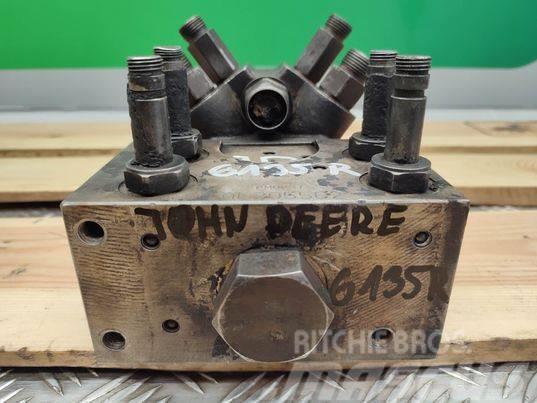 John Deere 6135R (AL205562) hydraulic valve Hydraulique