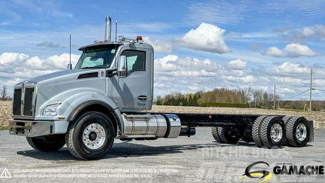 Kenworth T880 DAY CAB Tracteur routier