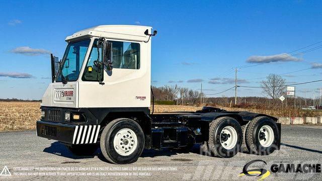 Ottawa KALMAR T2 6 X 4 YARD SPOTTER SHUNTER Tracteur routier