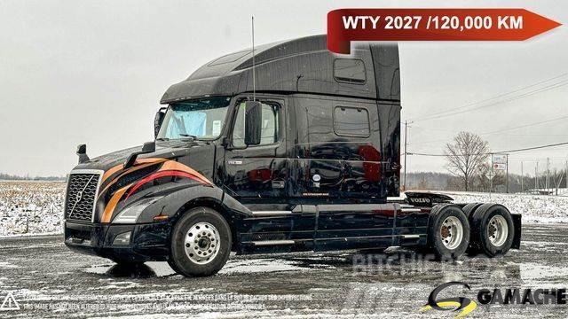 Volvo VNL860 HIGHWAY / SLEEPER TRUCK / TRACTOR Tracteur routier