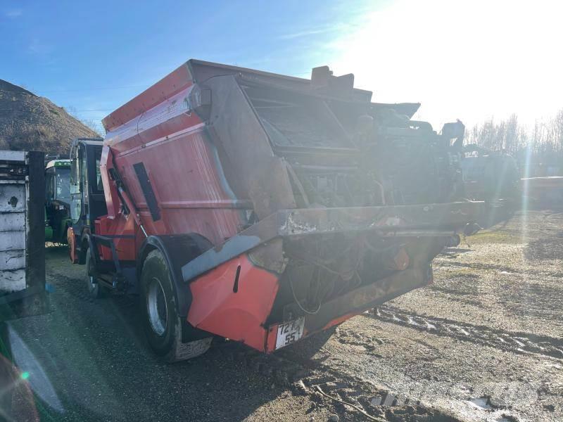 Kuhn SP 14 Mélangeuse