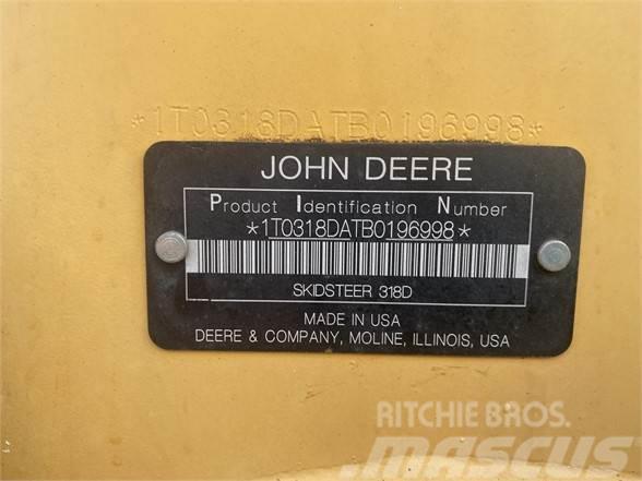 John Deere 318D Chargeuse compacte