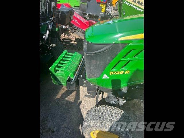 John Deere 1026R Tracteur