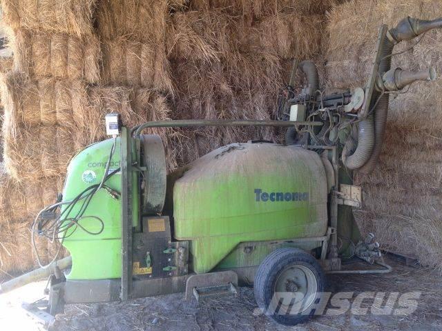 Tecnoma PULSAR COMPACT Pulvérisateurs traînés