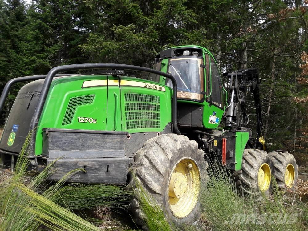 John Deere 1270E Abatteuse groupeuse