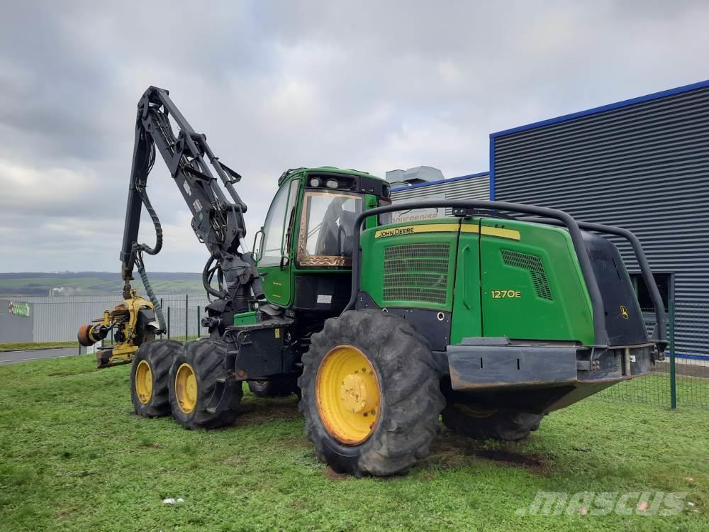 John Deere 1270E Abatteuse groupeuse