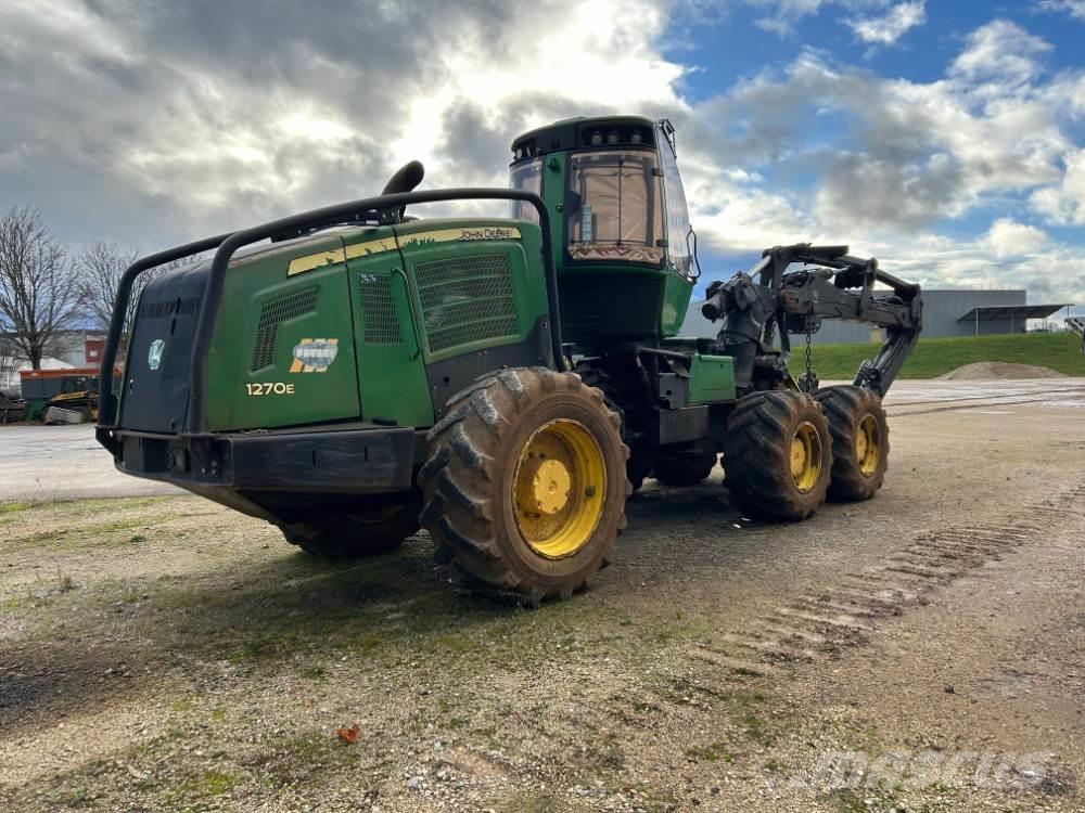 John Deere 1270E Abatteuse groupeuse