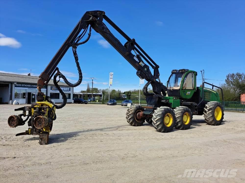 John Deere 1270E Feller bunchers