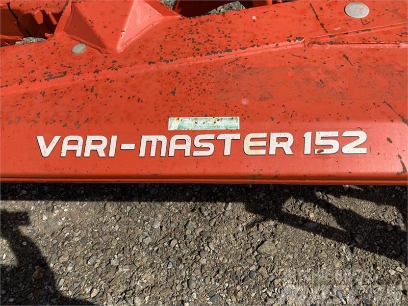 Kuhn Vari-Master 152 6-furet. Stort 760 hydr. landhjul Charrue réversible
