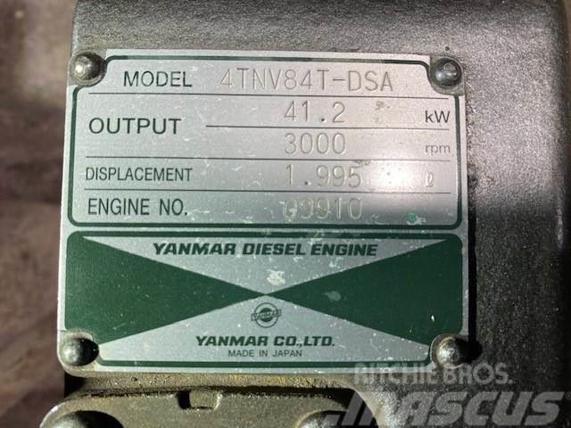 Yanmar 4TNV84T-DSA Moteur