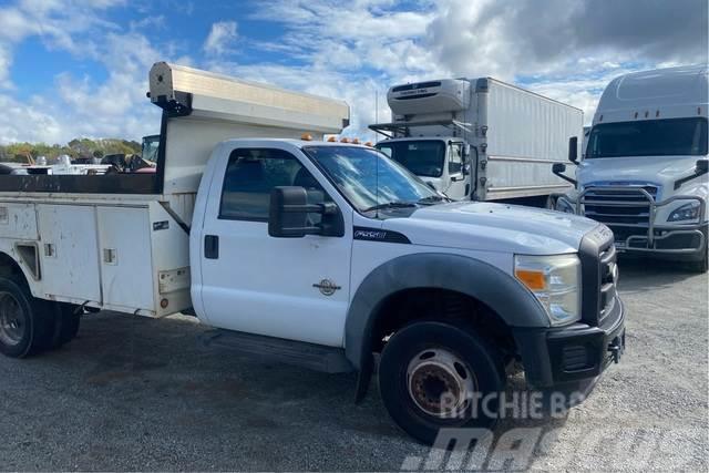 Ford F-550 Camion benne