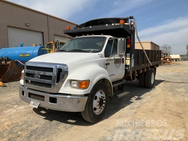 Ford F-650 Camion benne