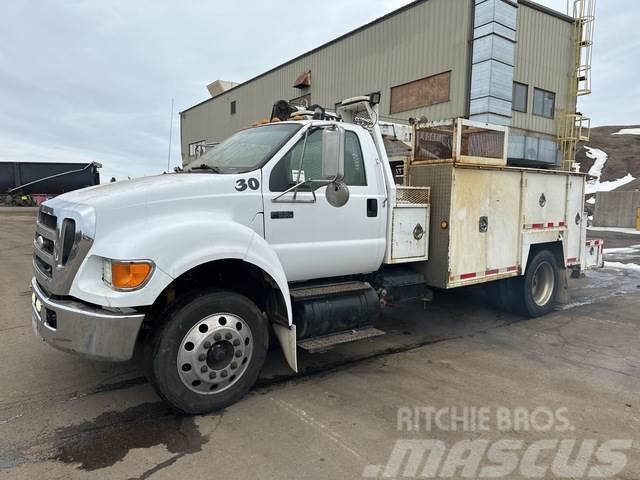 Ford F-650 Camions et véhicules municipaux