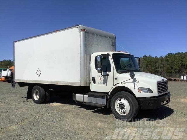 Freightliner M2106 Camion Fourgon