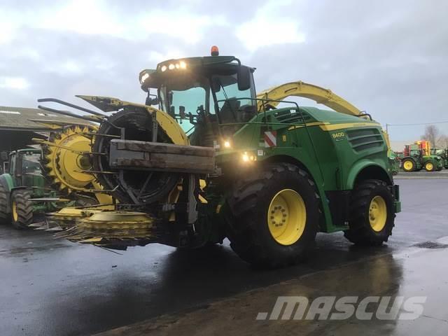 John Deere 8400 Ensileuse automotrice