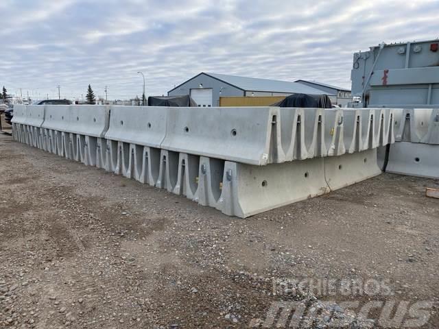  Quantity of (50) Concrete Jersey Barriers Autres