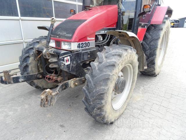 Case IH 4230 Tracteur
