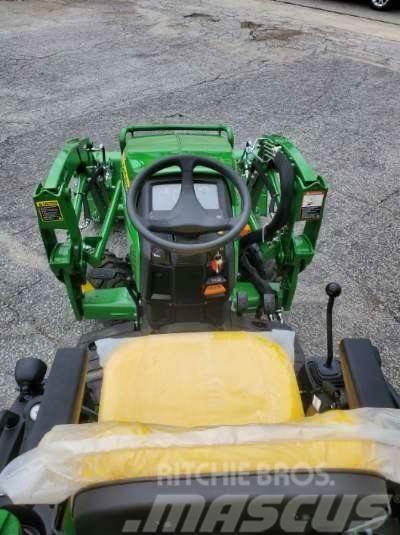 John Deere 1025R TLB Micro tracteur