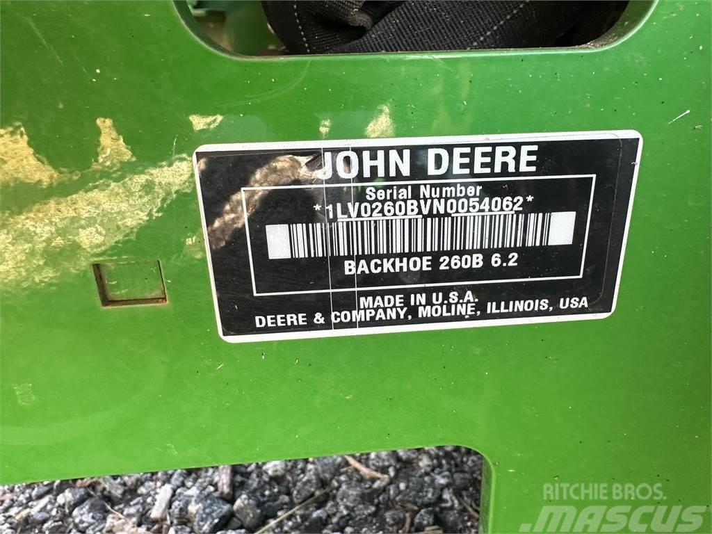 John Deere 260B Autres matériels agricoles