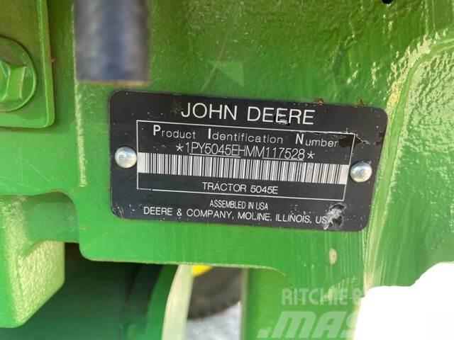 John Deere 5045E Tracteur