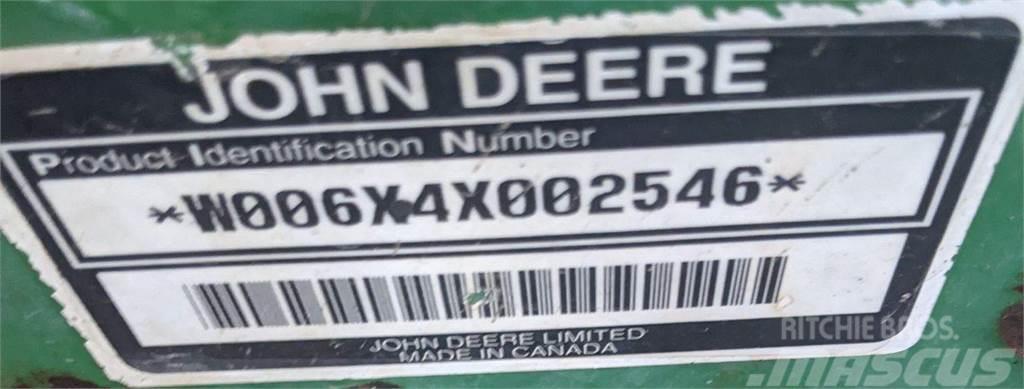 John Deere 6X4 Mini utilitaire