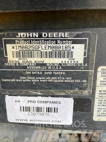 John Deere 825I S4 Mini utilitaire