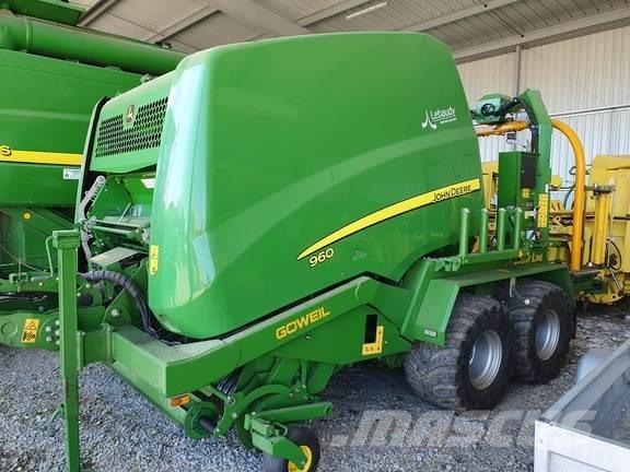 John Deere goweil 5040+jd 960 Presse à balle ronde