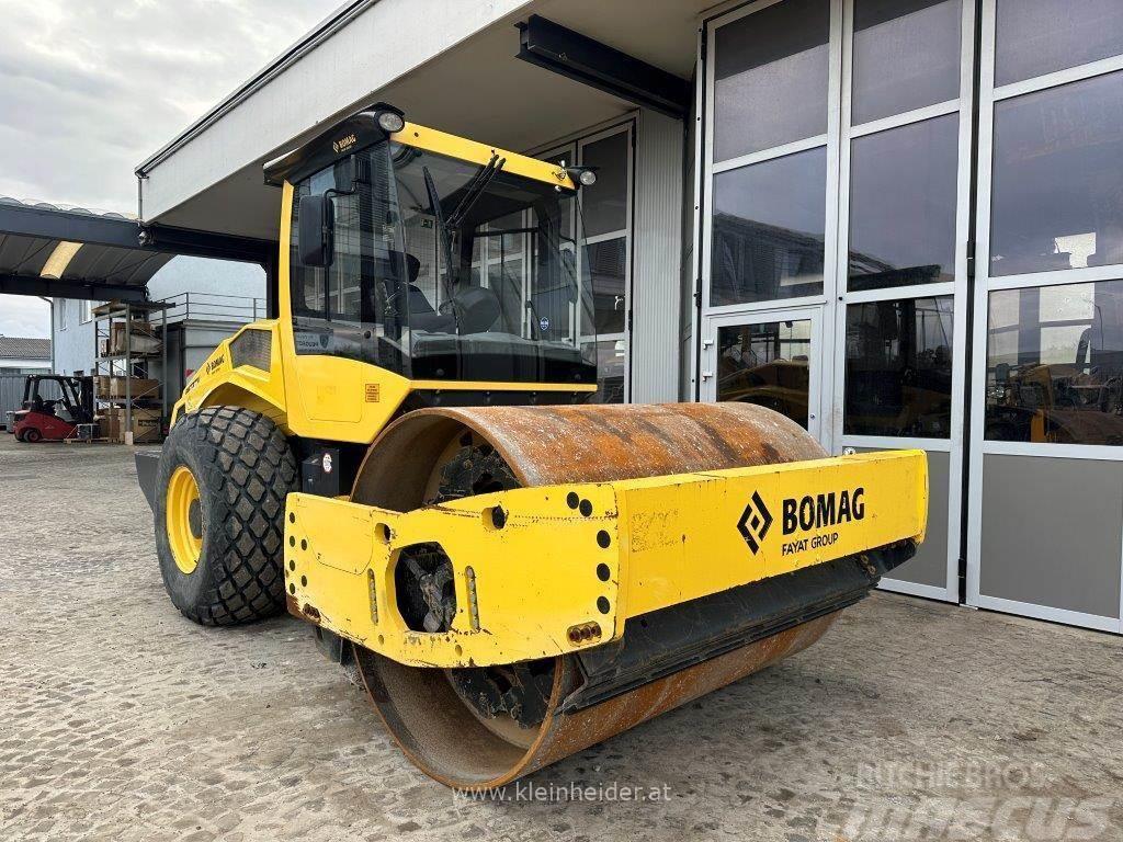 Bomag BW 213 DH-5 Rouleaux tandem
