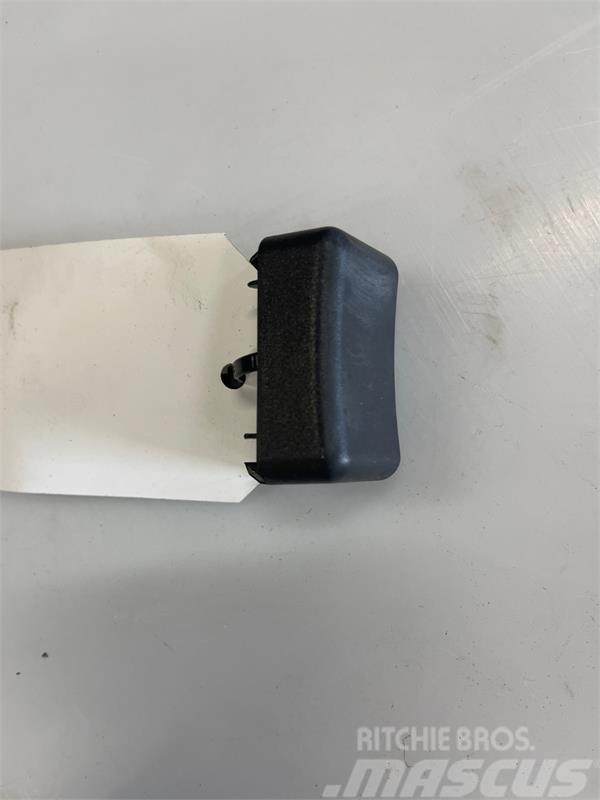 Volvo VOLVO SWITCH COVER 20410947 Autres pièces
