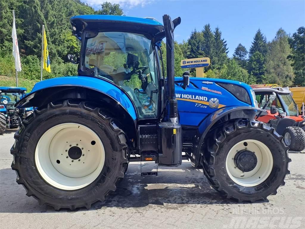 New Holland T7.225 Auto Command SideWinder II (Stage V) Tracteur
