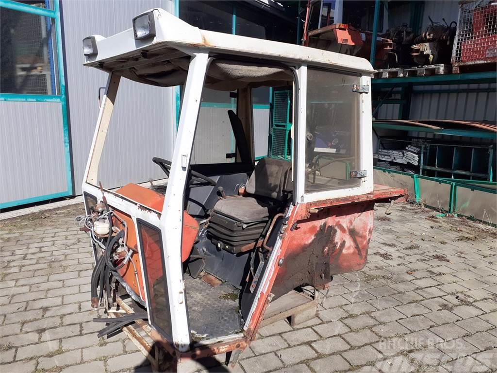  SK 1 Kabine zu Steyr 80er Serie Autres équipements pour tracteur