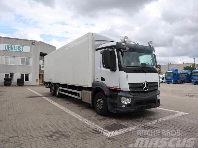 Mercedes-Benz Antos 2533 EURO 6 Camion Fourgon