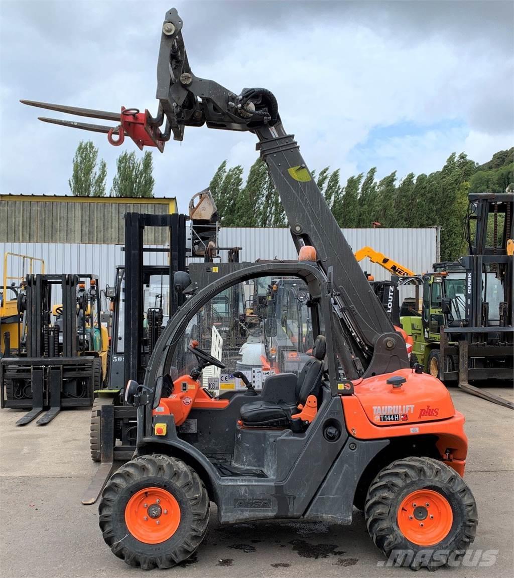 Ausa T144H Plus Télescopique agricole