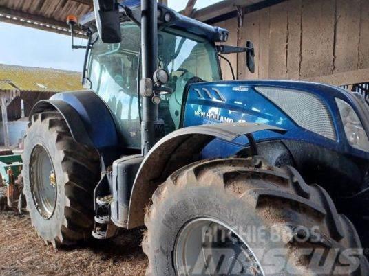 New Holland T7245AC Tracteur