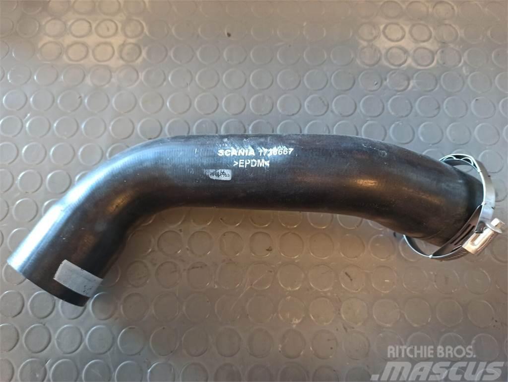 Scania COOLING PIPE 1738667 Autres pièces