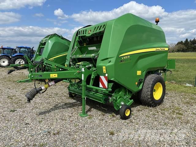 John Deere V451R Presse à balle ronde