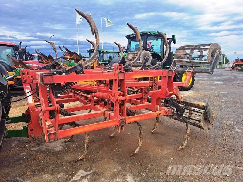 Quivogne CHISEL Autres matériels agricoles