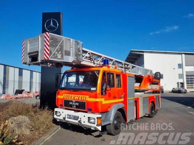MAN 15.284LC Metz DLK 23-12 Feuerwehr Drehleiter Autre camion