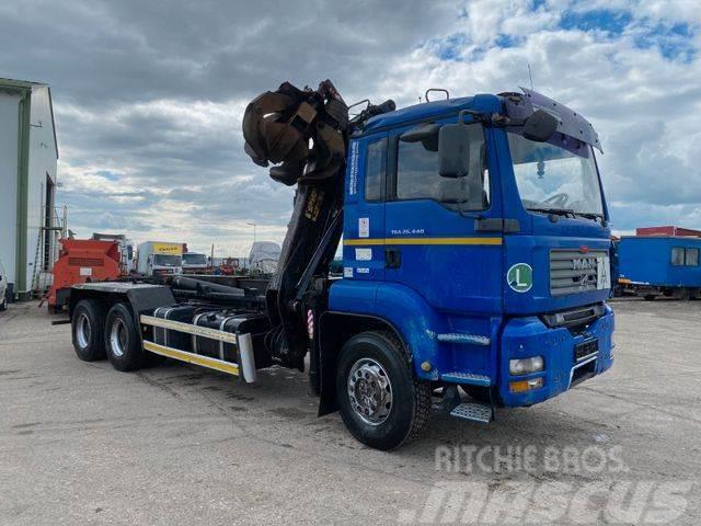 MAN TGA 26.440 6X4 for containers with crane vin 945 Camion ampliroll