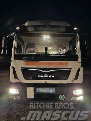MAN TGM 15.250 EURO 6 PRITSCHE PLANE LBW KLIMA ABS Camion à rideaux coulissants (PLSC)